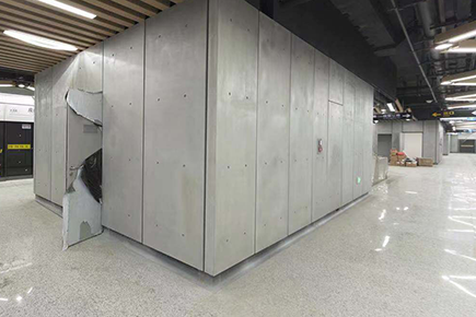 �Ϻ�����ˮ��װ�ΰ屣����Ŀ3