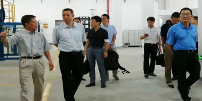 ��Ѷ����ͨ���Ƽ�˾����˾�����ӵ���������׹�˾����ָ��